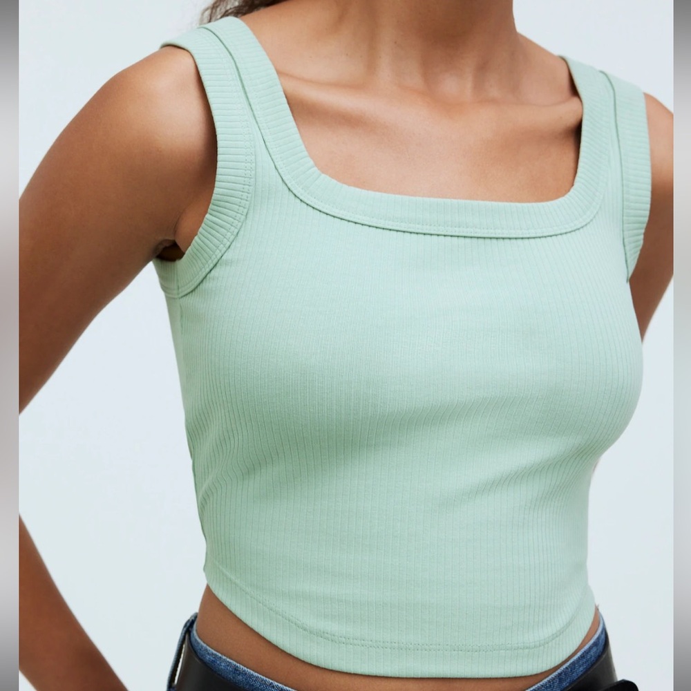 Madewell tailored crop tank in sleekhold (pistachio)